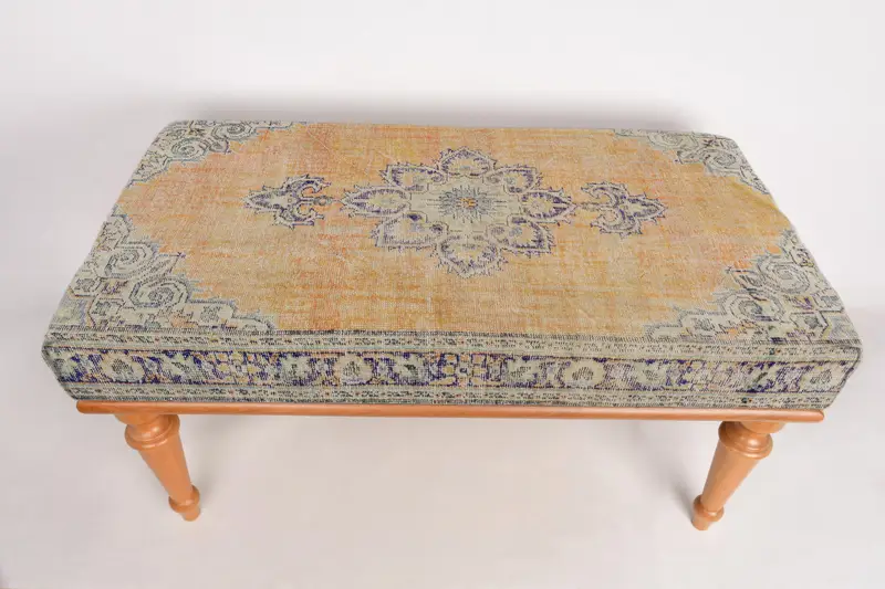 キリム風ウールブレンドモジュール式ベージュオットマンセット、ソファオットマン