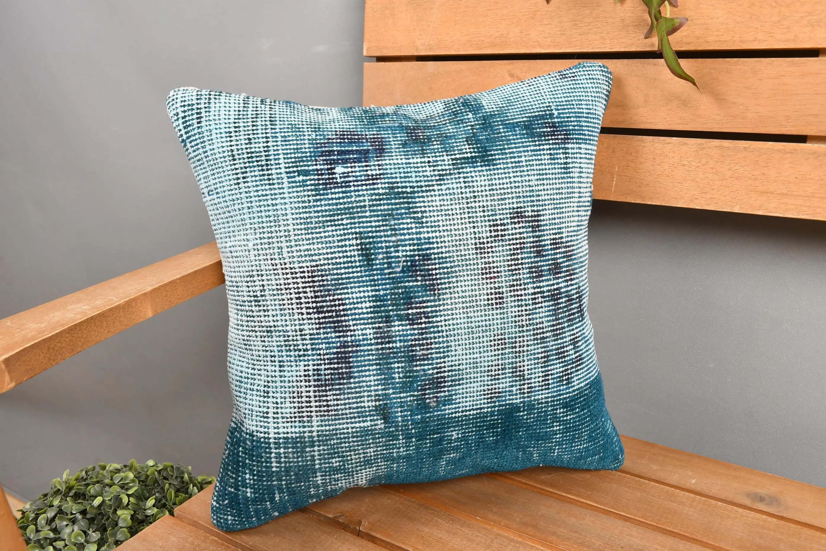 El Yapımı Güneybatı Yeşil Kırlent, 14x14 Vintage Nakışlı Yastık - 1