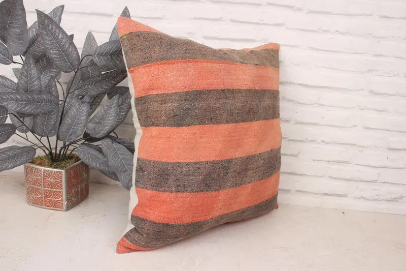 Pillow, Kilim Cushion Sham, Kilim Pillow Cover, 20x20 Red Cushion Cover, Ethnic Cushion, Turkish Kilim Pillow, Handmade Throw Cushion - 3