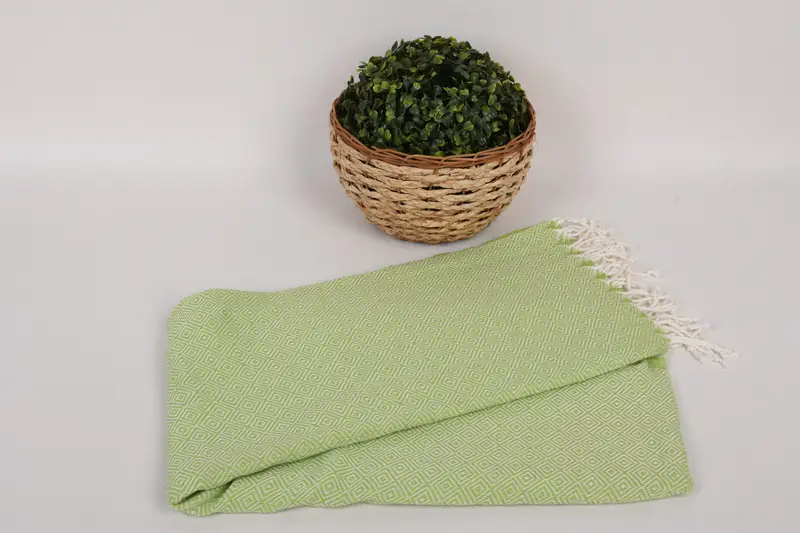 Sand-resistant Turkish towel for travel, Fouta towel, 70x38 Cotton Diamond Towel, Cotton towel, Welcome Wedding Gift, Lightweight Turkish towel - 4