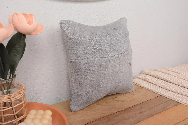 Graues Southwestern besticktes Wurfkissen, handgemachtes 12x12 Kissen