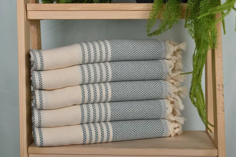 Turkish beach towel, 70x40 Cotton Striped Towel, Organic Beach Towel, Bachelor Bachelorette Party Favors, Absorbent Turkish towel, Family Gift - 1