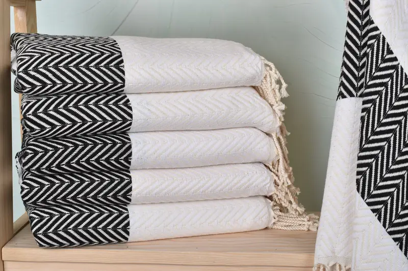 Beach towel, Embroidery Towel, Friends Beach Towel, Engagement Gift, Absorbent Turkish towel, Personalized Turkish Towel, 70x40 Cotton Chevron Towel - 1