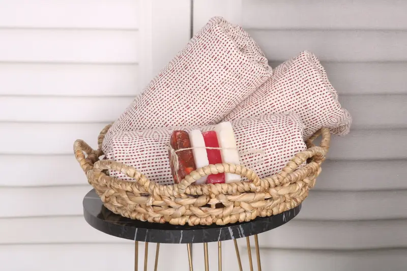 Family Gift Basket, Handwoven Turkish Towel, 70x40 Cotton Diamond Towel, Birthday Gift, Personalized Wedding Gift, Bath towel, Sand-resistant towel - 4