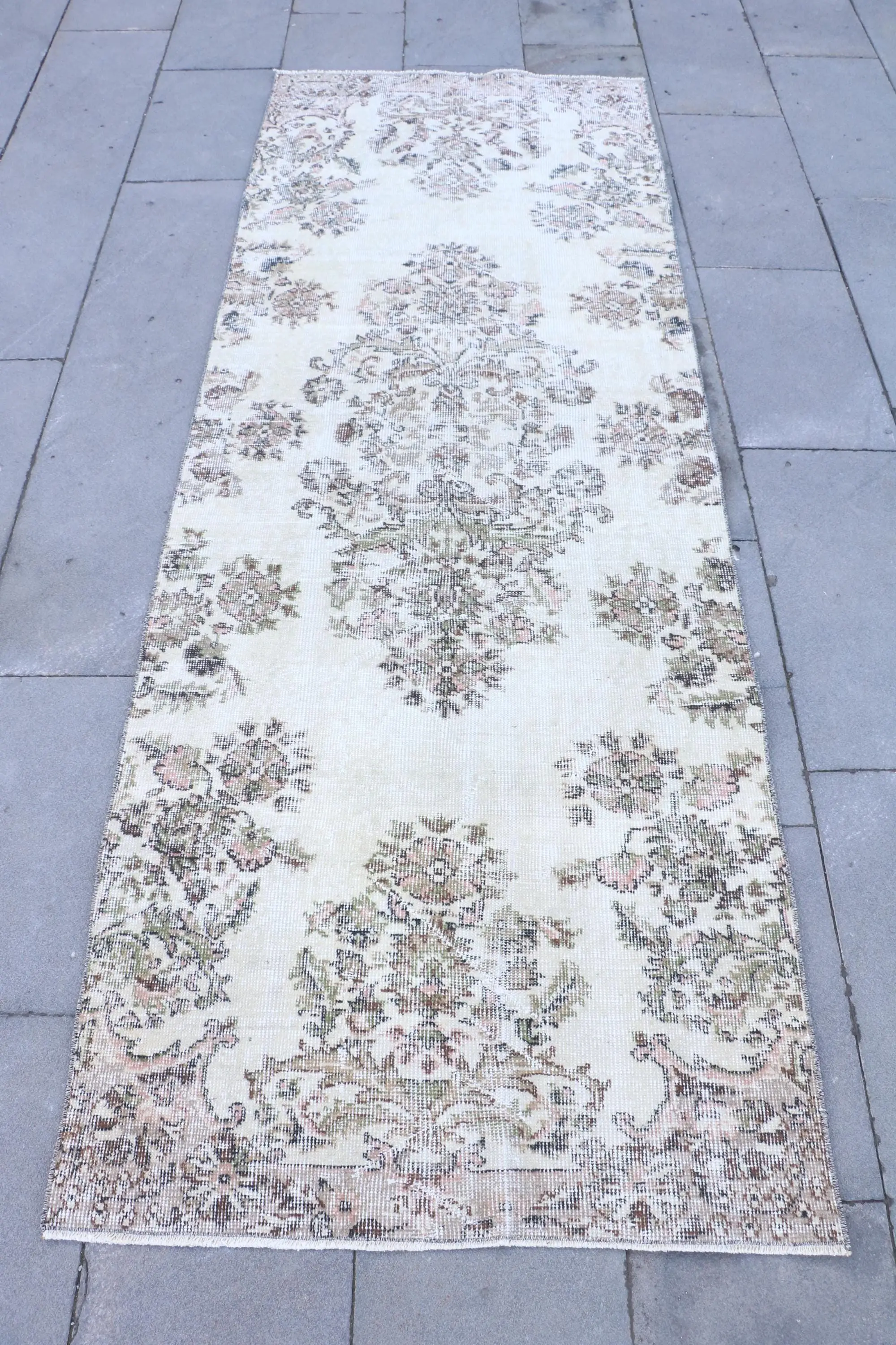 Vintage Turkish Runner Rug 3x8.2 ft (90x249 cm), White Solid Rug - 1