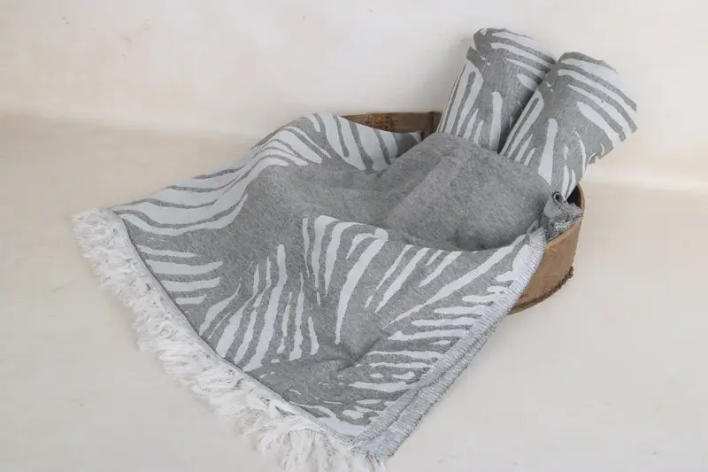 Gift For Best Friend, 70x40 Cotton Floral Design Towel, Wedding Towel, Handmade Gift, Organic Towel, Bridal Shower Favors, Lightweight Turkish towel - 7