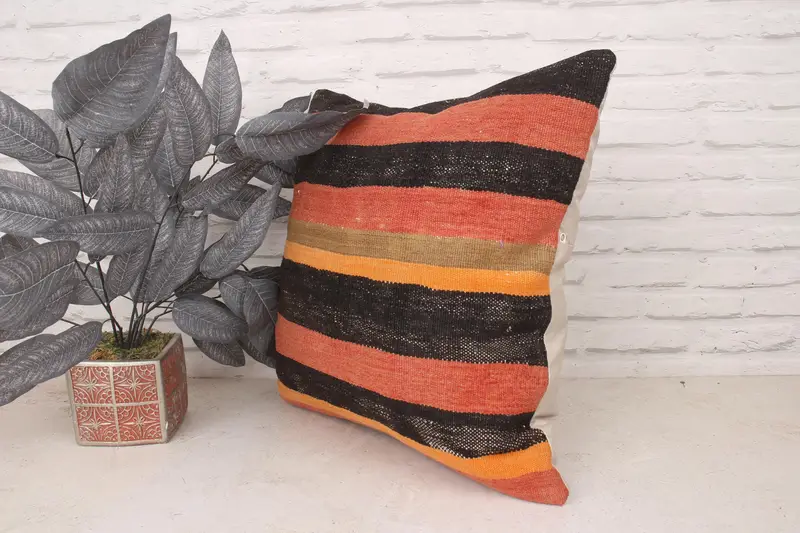 Throw Kilim Pillow, Handmade Throw Pillow, Turkish Kilim Pillow, Rustic Cushion Cover, Cushion, Pillow for Couch, 20x20 Red Pillow Case - 4