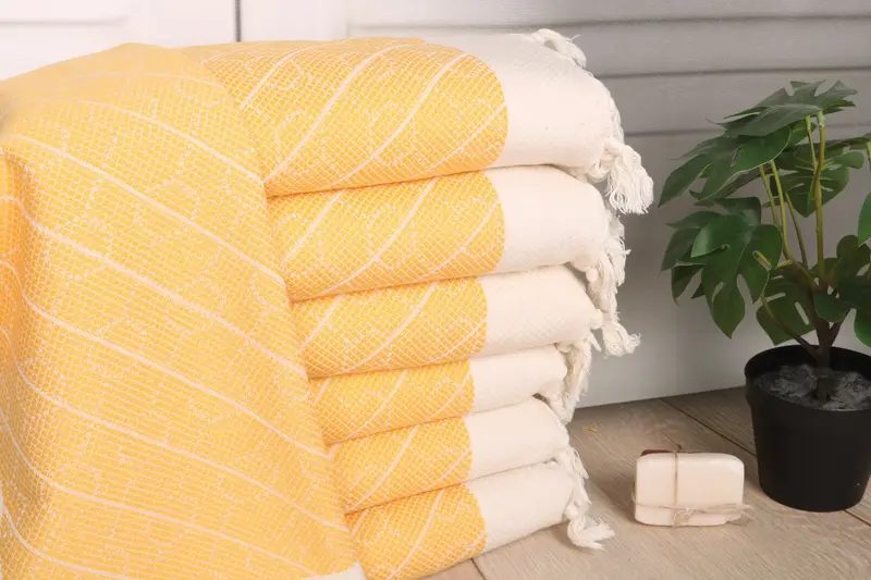 Düğün iyilikleri, 36x18 pamuklu geometrik havlu, monogram Türk banyo havlusu, onun için hediyeler, monogramlı el havlu, kişiselleştirilmiş hediyeler, el yapımı hediye - 1
