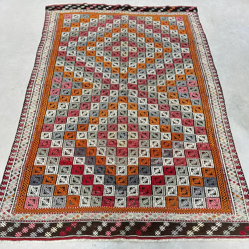 赤と緑の花柄ラグ、4.9x7.3フィートのエレガントな装飾