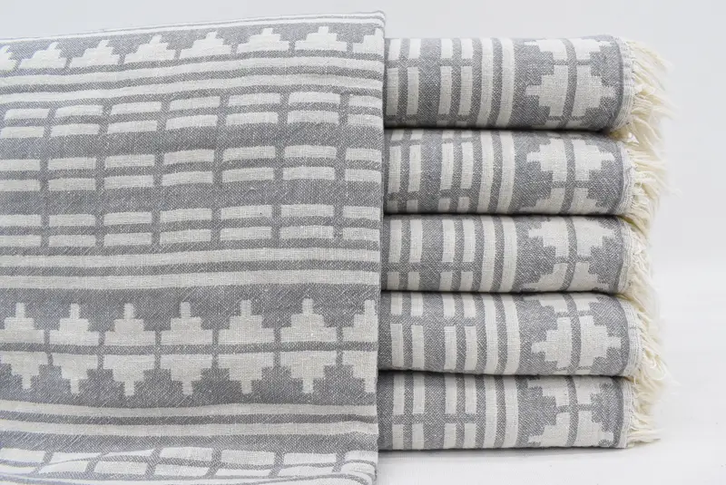 Wedding Day Gift For Bride, 70x40 Cotton Kilim Design Towel, Personalized Beach Towel, Guest Towel, Bachelorette Party Gifts Bridesmaids, Bath towel - 1