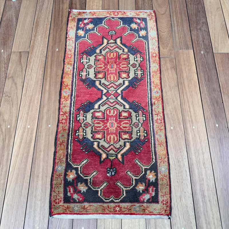 Vintage Turkish Rug, 1.5x3.3 ft Oushak Rug, Red Small Solid Rug - 1