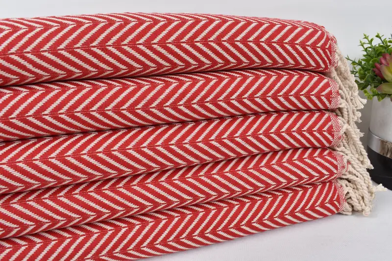70x40 Cotton Zig zag Towel, Bachelorette Party Gifts Bridesmaids, Girls Weekend Favors, Housewarming Gift, Monogram Beach Towel, Bridesmaid Favors - 3