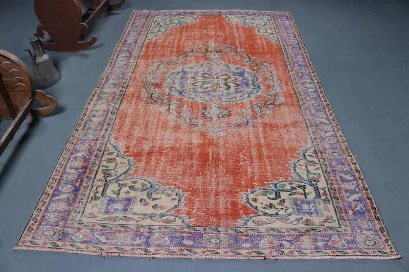 Oushak Halı, 5.5x9.3 ft Türk Halısı, Kırmızı Çizgili Yün Halı - 1