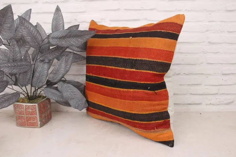 Home Decor Pillow, Customized Cushion, 20x20 Red Cushion Cover, Kilim Pillow, Cushion Case, Turkish Bench Pillow, Handmade Pillow, Gift Pillow - 4