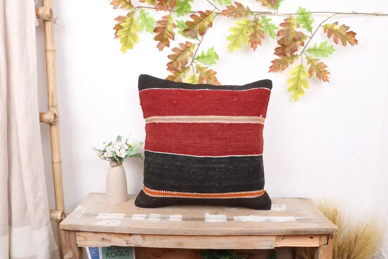 Kilim Pillow, Living Room Throw Pillow, 18x18 Red Cushion Cover, Handmade Kilim Cushion, Pillow for Sofa, Cushion Case, Aesthetic Pillow Cover - 1