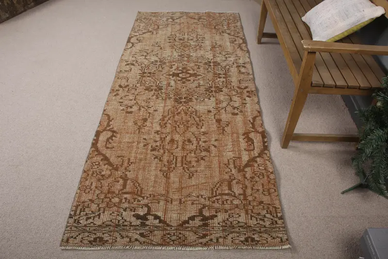 オレンジ&ブラウン ラグ 3.2x7.9フィート 幾何学模様 花柄