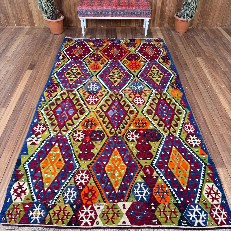 5.6x10.2 ft Vintage Rug, Turkish Large Rug, Red Camouflage Wool Rug - 1
