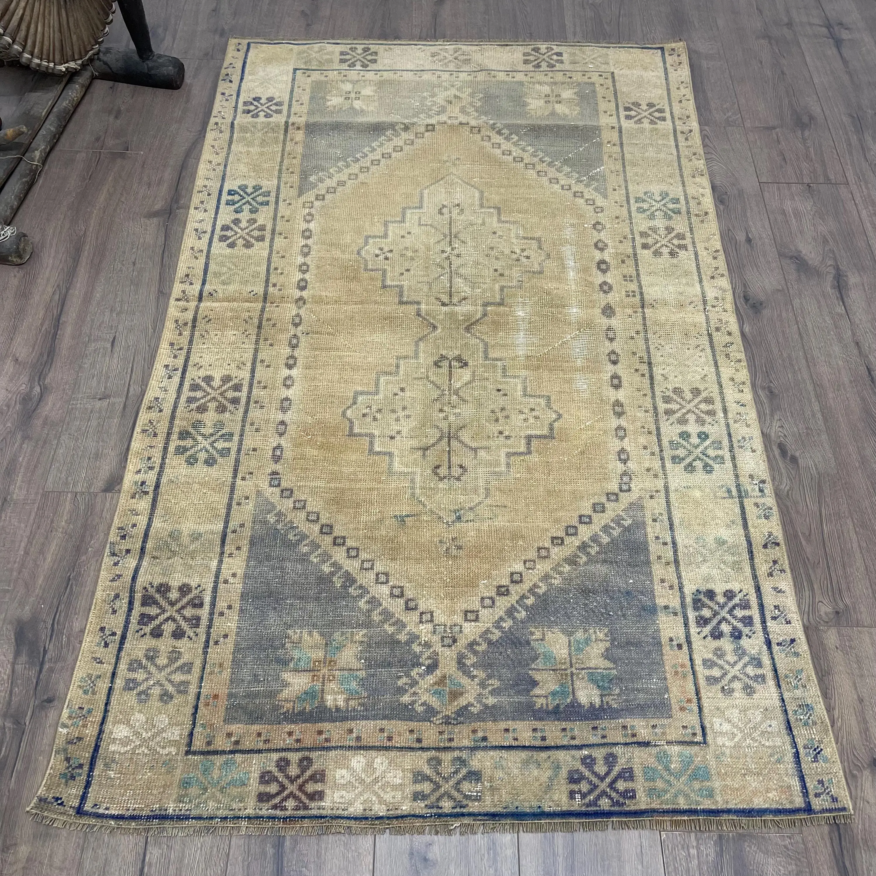 3.6x5.9 ft Halı, Vintage Türk Halısı, Mavi Patchwork Halı - 1