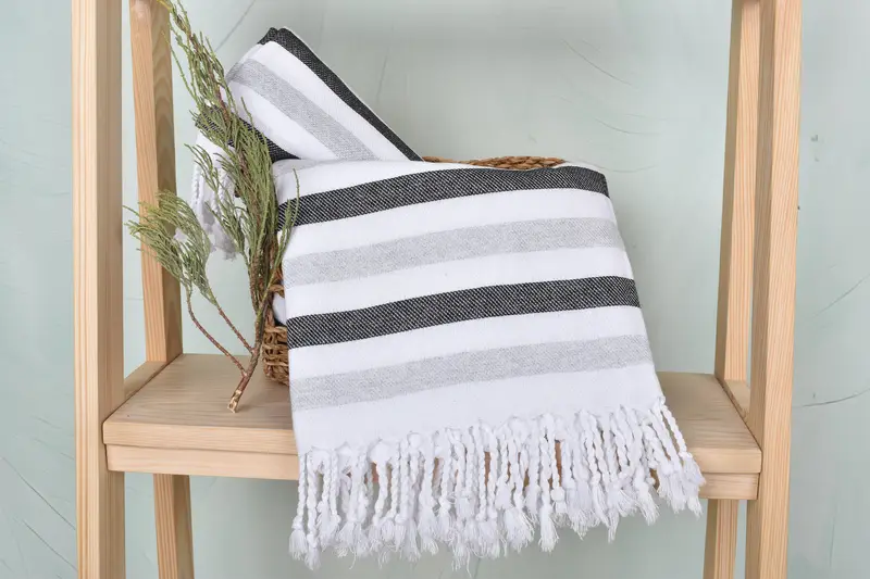 Wedding Day Gift For Bride, Custom Bath Towel, Bridesmaid Gift, Sand-free towel, Bachelor Towel, Quick-Dry Beach Towel, 70x40 Cotton Striped Towel - 4