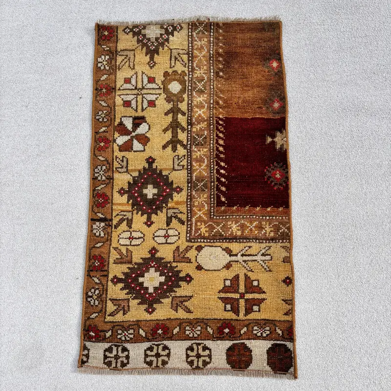 Vintage Oushak Rug 1.5x2.7 ft (47x83 cm), Brown Oriental Turkish Rug - 1