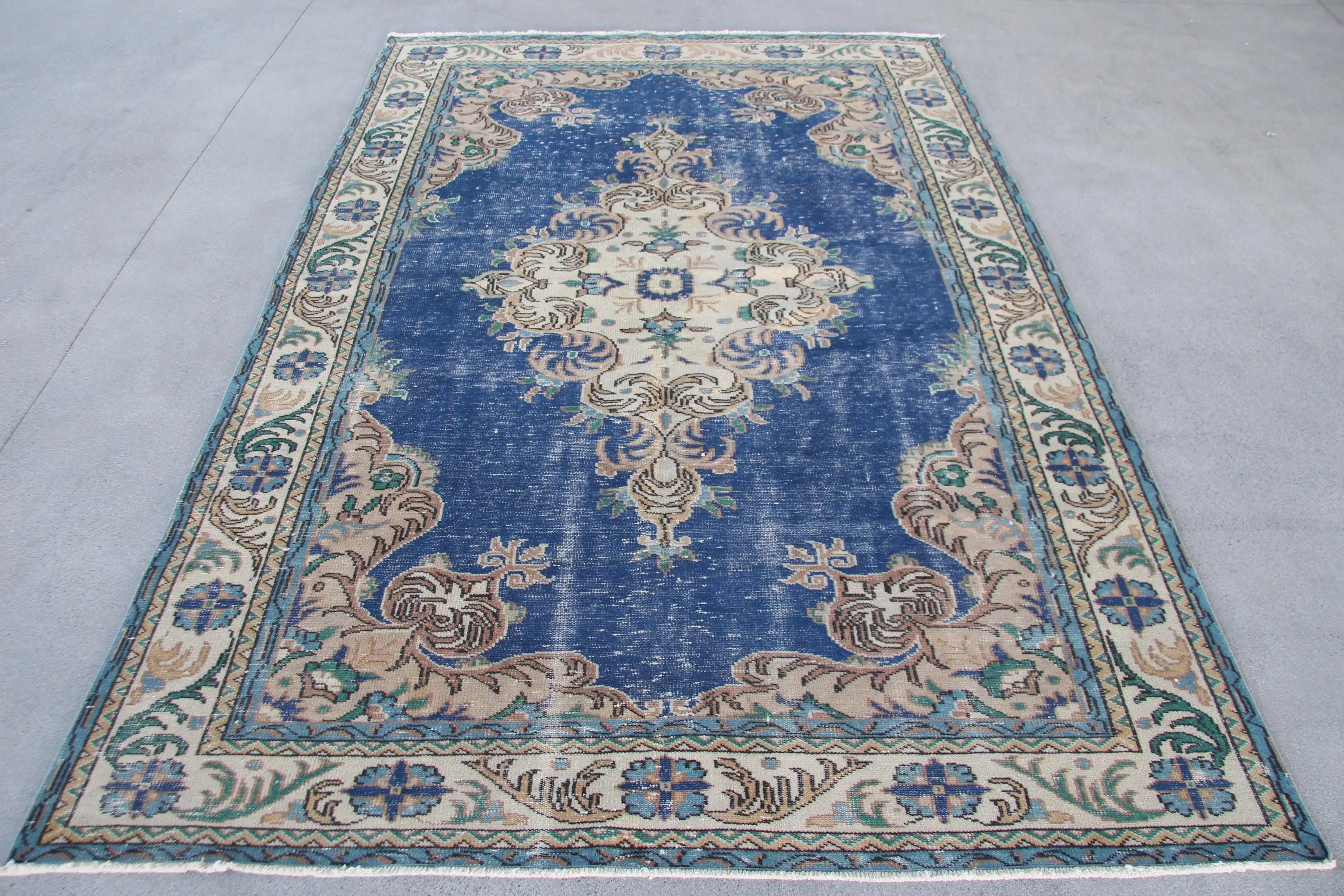 Vintage Büyük Boy Halı 7.1x10.8 ft (215x329 cm), Türk Mavisi Kareli Yün Halı - 1