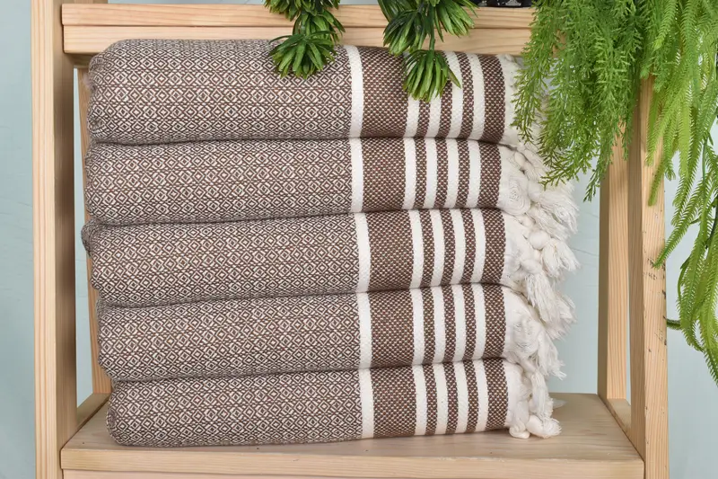 Custom Hand Towel, Bachelor Party Favors, Personalized Kitchen Towel, Best Wedding Gift, 32x16 Cotton Diamond Towel, Small Bath Towels, Travel Towel - 1