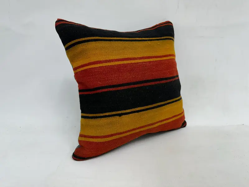 Cushion Case, Kilim Pillow, Neutral Throw Pillow Sham, Aesthetic Pillow Sham, Gift Pillow, Vintage Kilim Pillow, 20x20 Red Pillow - 3