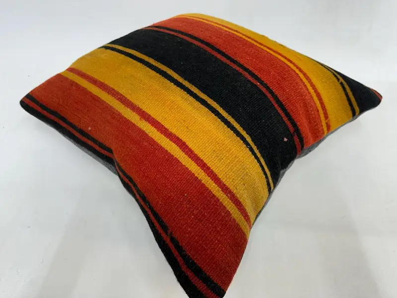 Cushion Case, Kilim Pillow, Neutral Throw Pillow Sham, Aesthetic Pillow Sham, Gift Pillow, Vintage Kilim Pillow, 20x20 Red Pillow - 6