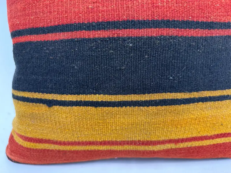 Cushion Case, Kilim Pillow, Neutral Throw Pillow Sham, Aesthetic Pillow Sham, Gift Pillow, Vintage Kilim Pillow, 20x20 Red Pillow - 2