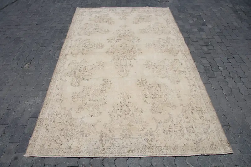 Vintage Turkish Large Rug 6.5x10.6 ft (199x322 cm), White Abstract Oushak Rug - 1