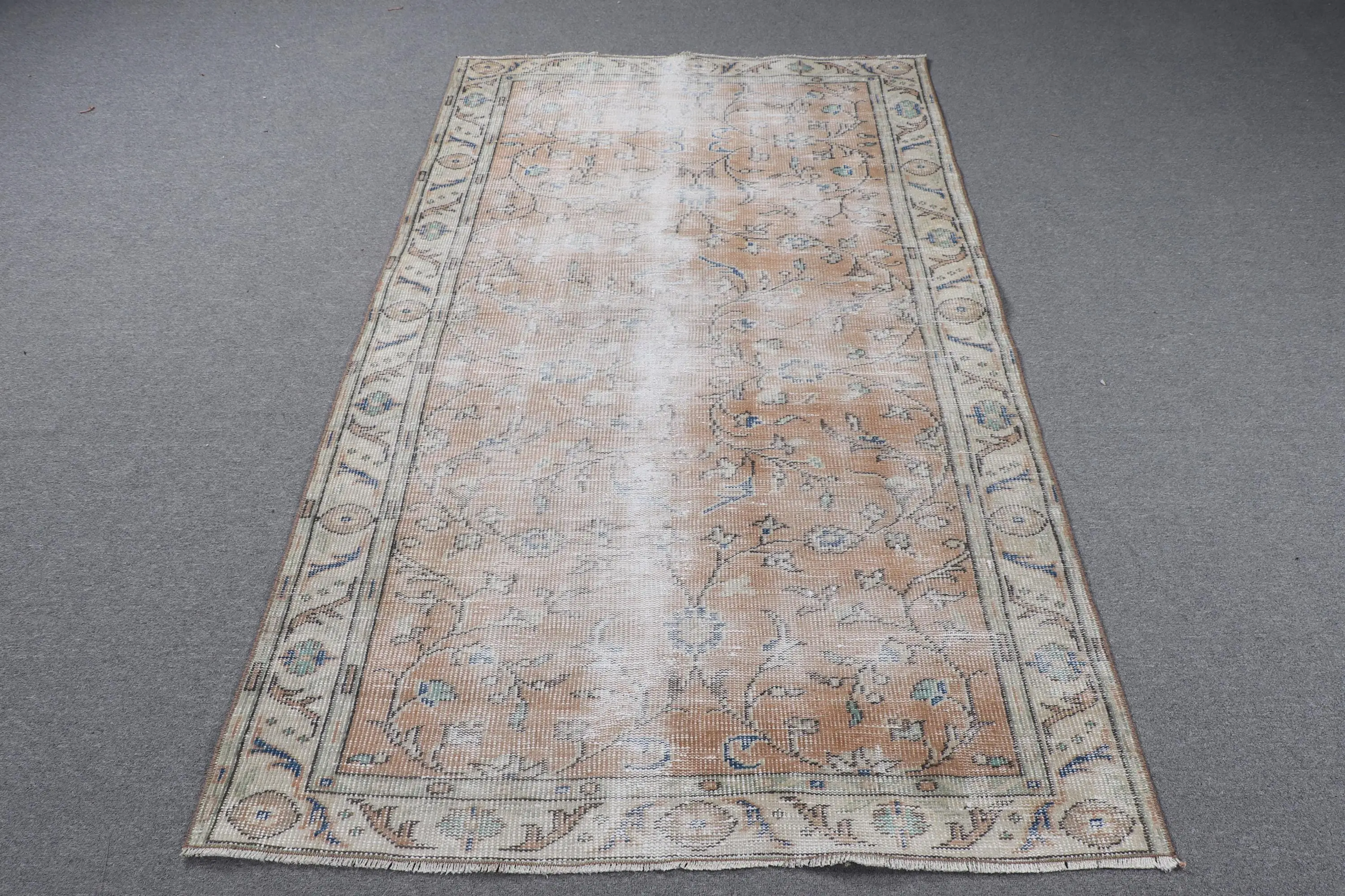 4x6,7 ft türkischer Teppich, Vintage-Teppich, brauner abstrakter Wollteppich - 1
