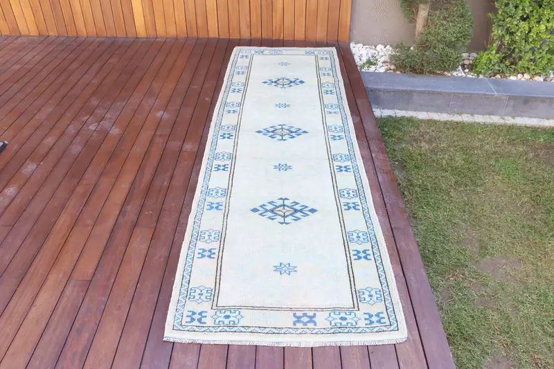 Vintage Türk Oushak Halısı 2.8x9.1 ft, Mavi Runner Çiçekli Yün Halı - 1