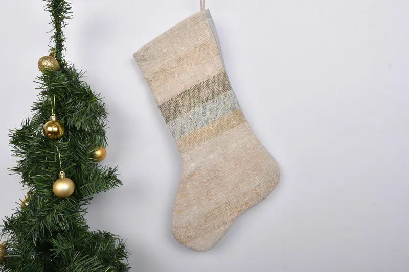 Patrón de adornos navideños, calcetín navideño de 7 pulgadas de ancho