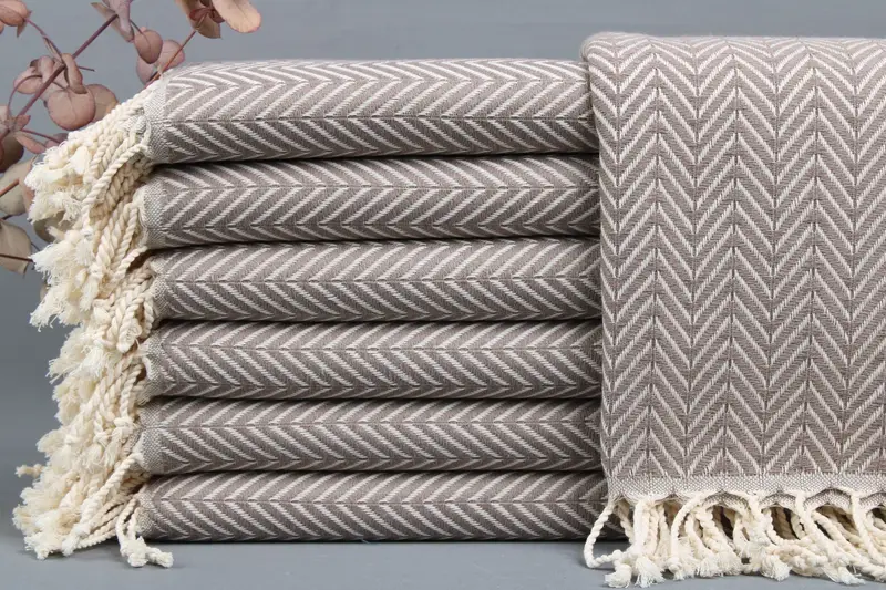 Turkish Towel Beige Chevron, Handmade Organic Cotton, 40x71 Inches