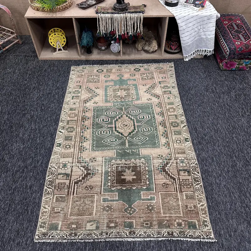 3.9x6.1 ft Vintage Oushak Rug, Brown Polka dot Turkish Wool Rug - 1