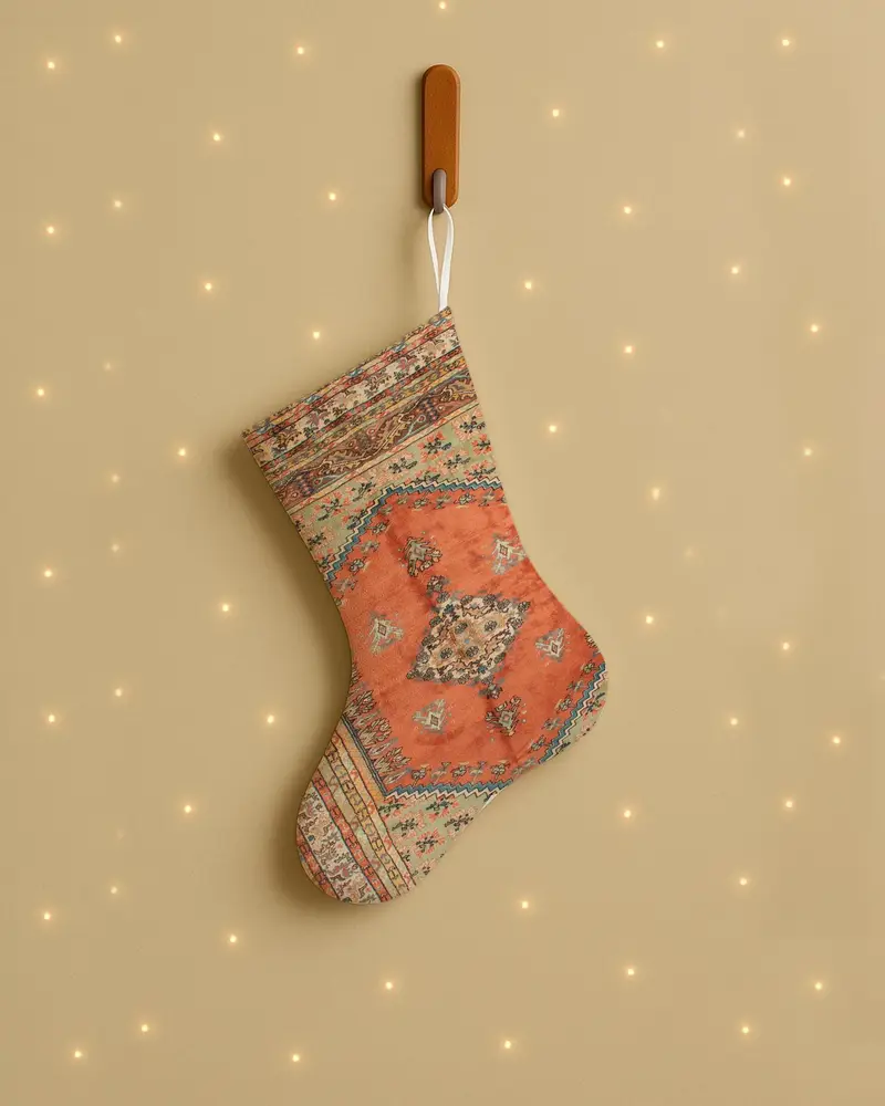 Şenlikli Turuncu ve Bej Noel Çorabı, Benzersiz Süsleme Deseni