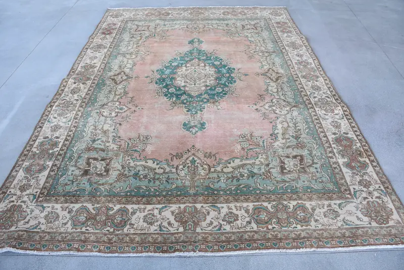 8.8x12.5 ft Rug, Vibrant Orange & Green Floral