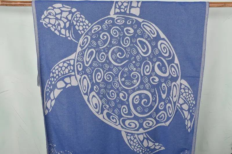 Friends Beach Towel Sax Blue Patterned Animal 40x71 Inches