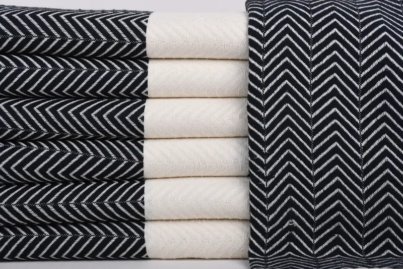 Customized Towels, Turkish beach towel, Authentic Turkish hammam peshtemal, Monogram Beach Towel, Housewarming Gift, 70x40 Cotton Zig zag Towel - 1
