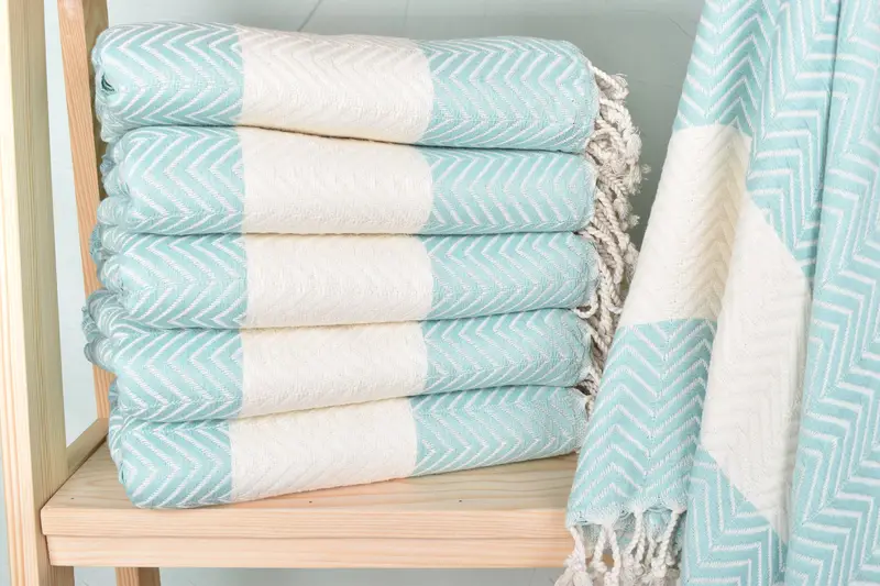 Bachelorette Party Favors, 70x40 Cotton Zig zag Towel, Organic towel, Spa Towel, Bridal Shower Gift, Bridesmaid Favors, Yoga Towel, Beach Towel Bulk - 1
