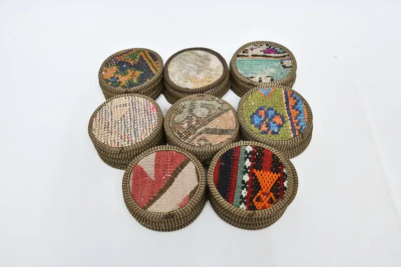 Posavasos redondo con patrón bohemio, posavasos de alfombra hecho a mano único