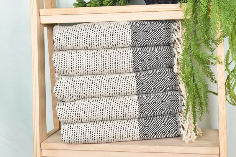 Diamond Towel Personalized Black Organic Cotton/Linen, 40x71 Inches