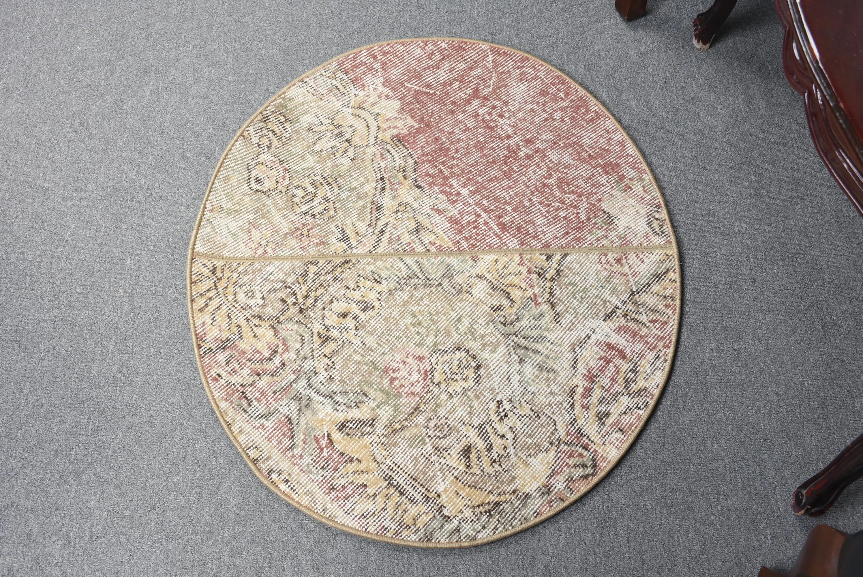 2.5x2.9 ft Round Turkish Vintage Rug, Brown Camouflage Wool Rug - 1