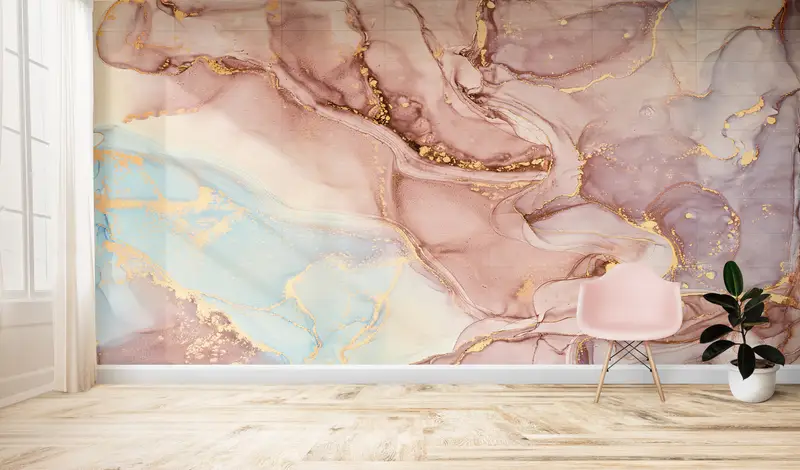 Bedruckte Tapete mit schimmerndem Goldmarmor: Luxuriöses, modernes Dekor