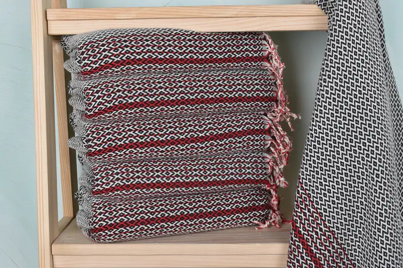 Diamond Towel Organic Cotton/Linen Black, 40x71 Inches