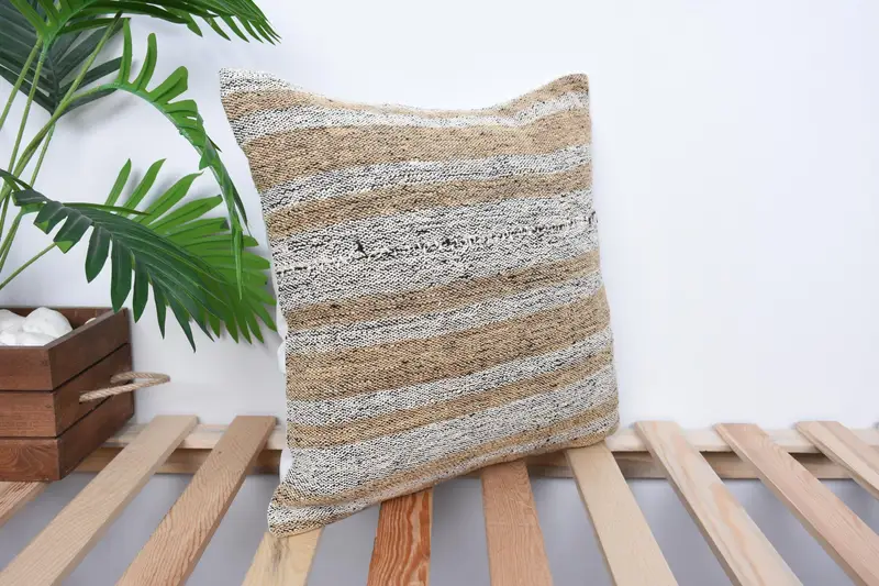 16x16 White Pillow Case, Turkish Kilim Pillow, Vintage Pillow Case, Gift Pillow, Neutral Pillow, Boho Pillow, Pillow - 4
