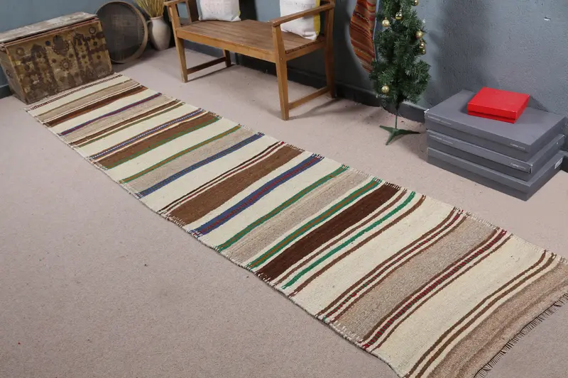 Elegant Beige & Brown Rug, 2.9x12.5 ft Floral & Geometric