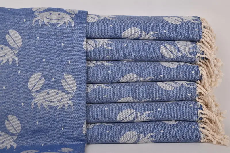 Travel towel, Gym Towel, Bachelorette Party Gifts, Wedding Gifts Towel, 68x40 Cotton Crab Design Towel, Bridal Shower Gifts, Custom Beach Towels - 2