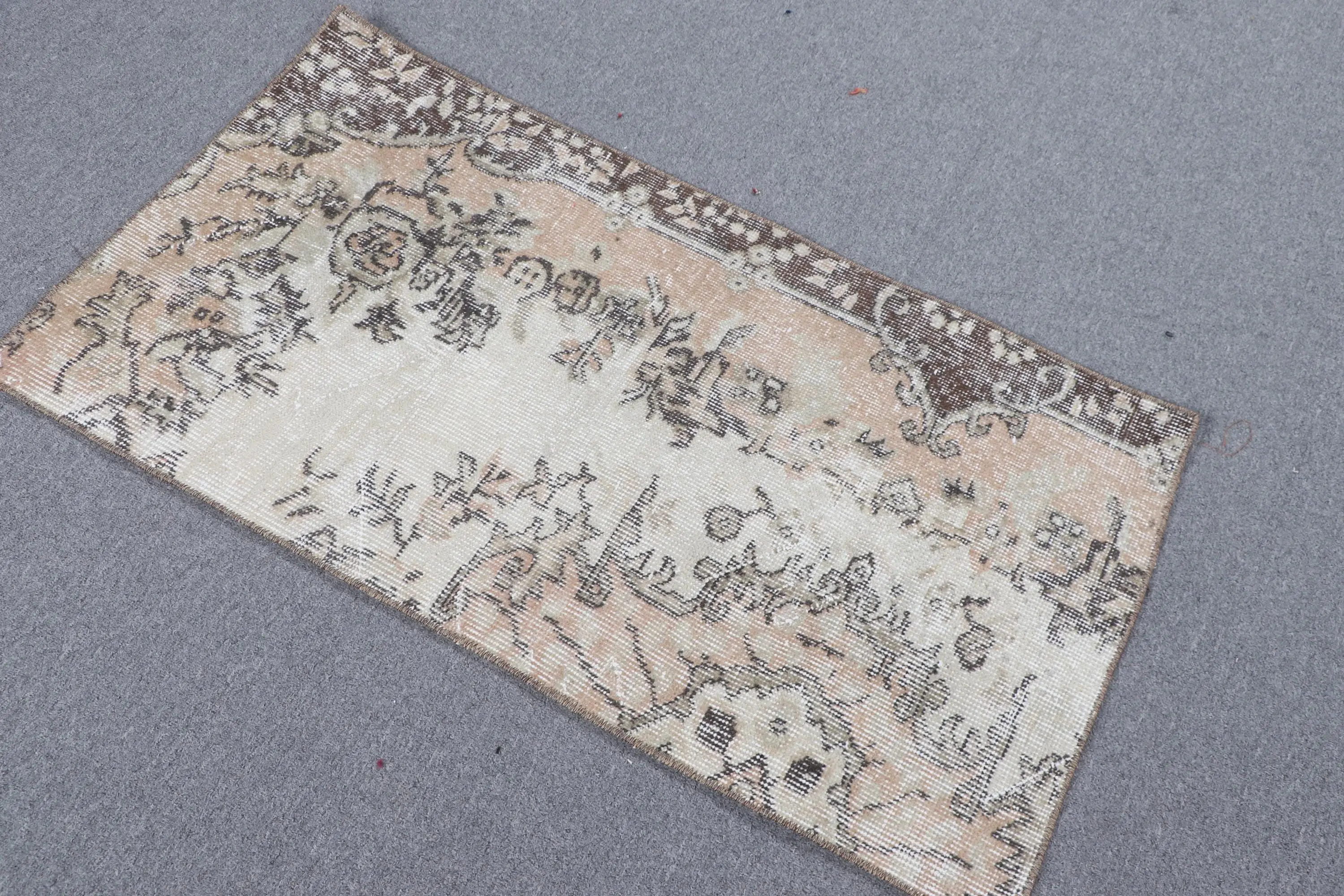 Vintage Turkish Rug, 2x3.6 ft Rug, Brown White Plants & trees Rug - 1
