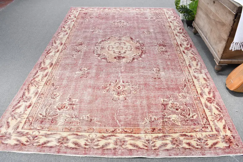 Handmade Purple Ikat Rug, 0,6x8,2 ft Elegant Decor